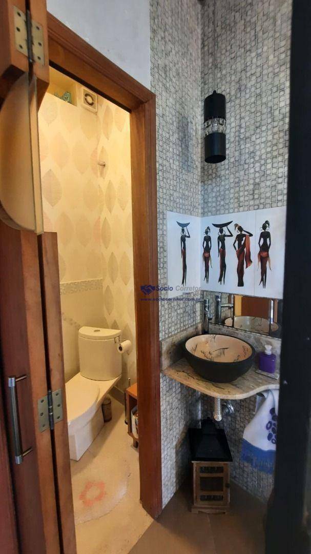 Sobrado à venda com 3 quartos, 192m² - Foto 2