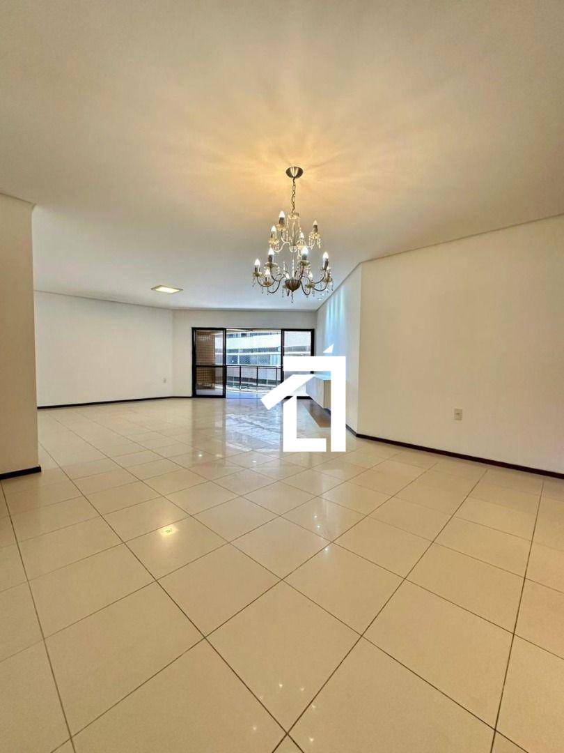 Apartamento, 3 quartos, 194 m² - Foto 1