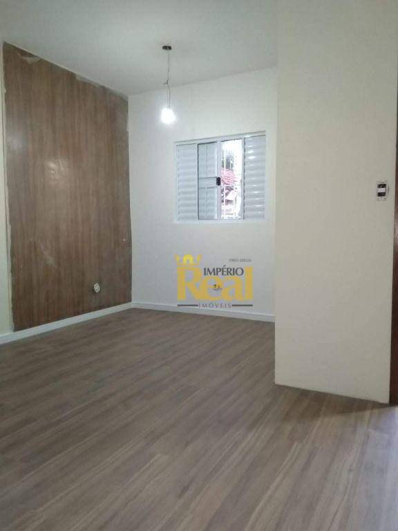 Sobrado à venda com 8 quartos, 400m² - Foto 42