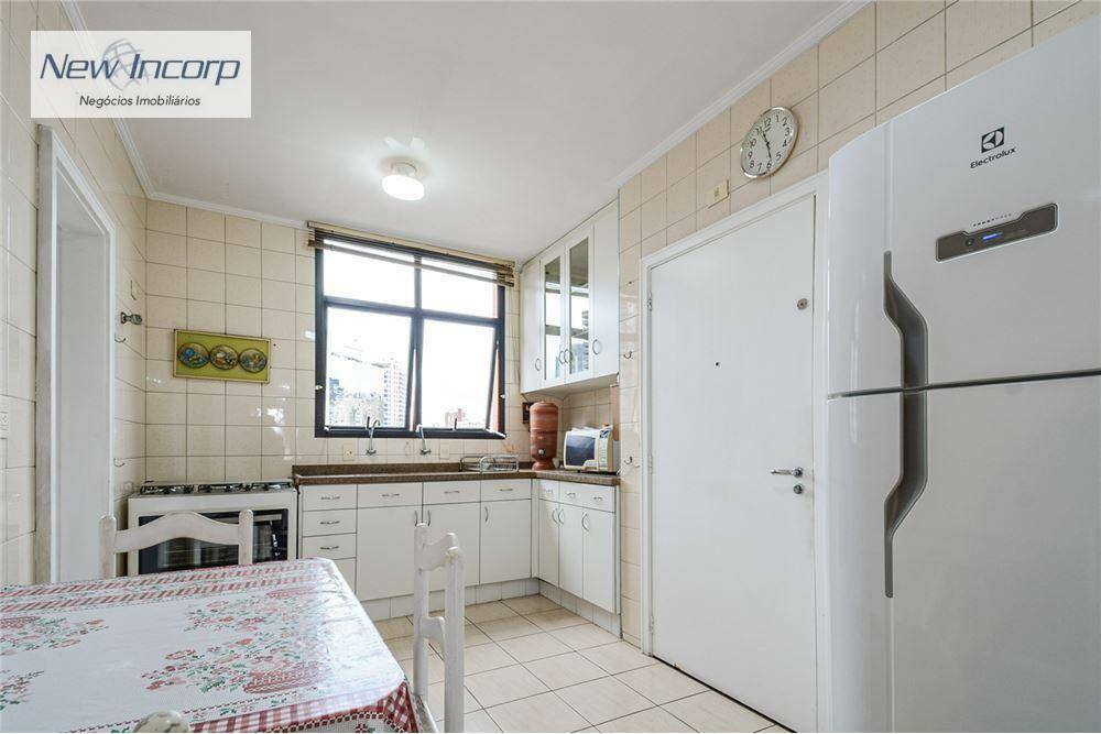 Apartamento à venda com 3 quartos, 115m² - Foto 27