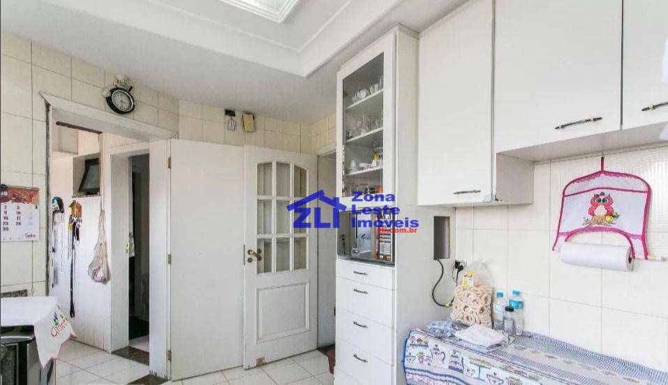 Apartamento à venda com 3 quartos, 120m² - Foto 22