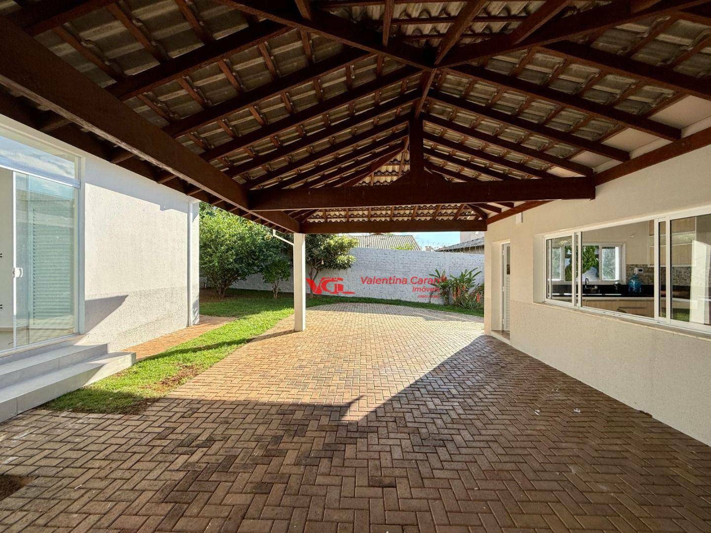 Chácara à venda com 4 quartos, 370m² - Foto 3