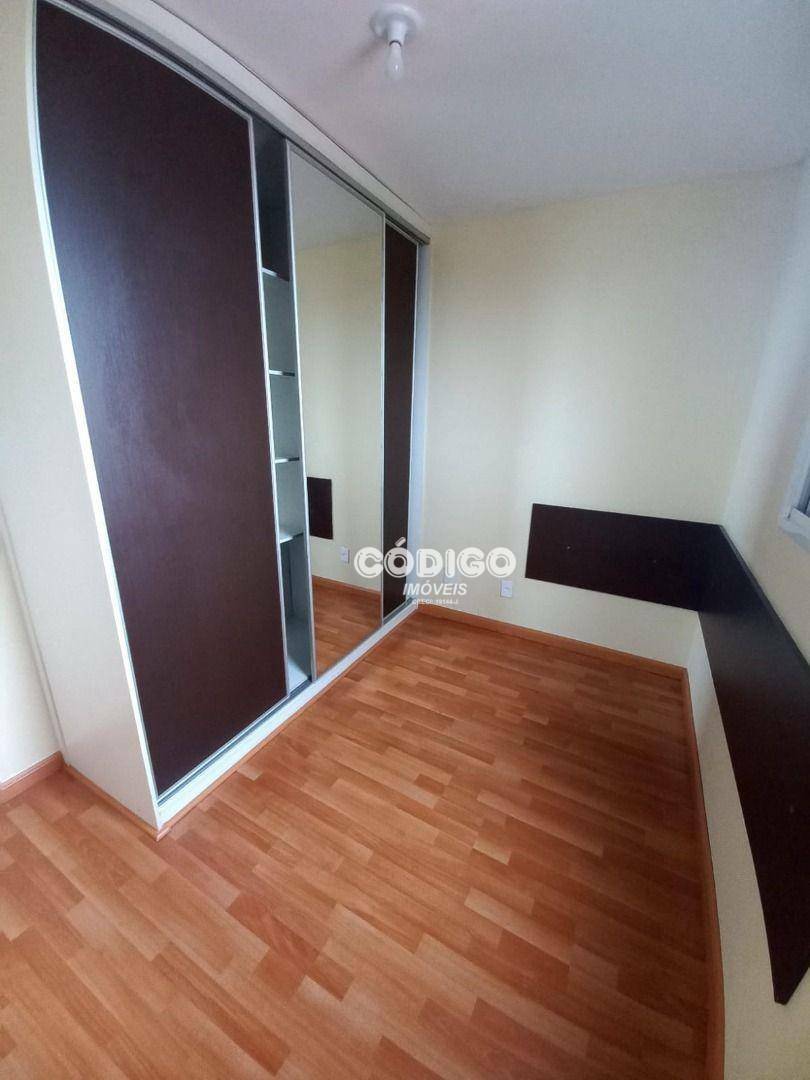 Apartamento à venda com 3 quartos, 64m² - Foto 2