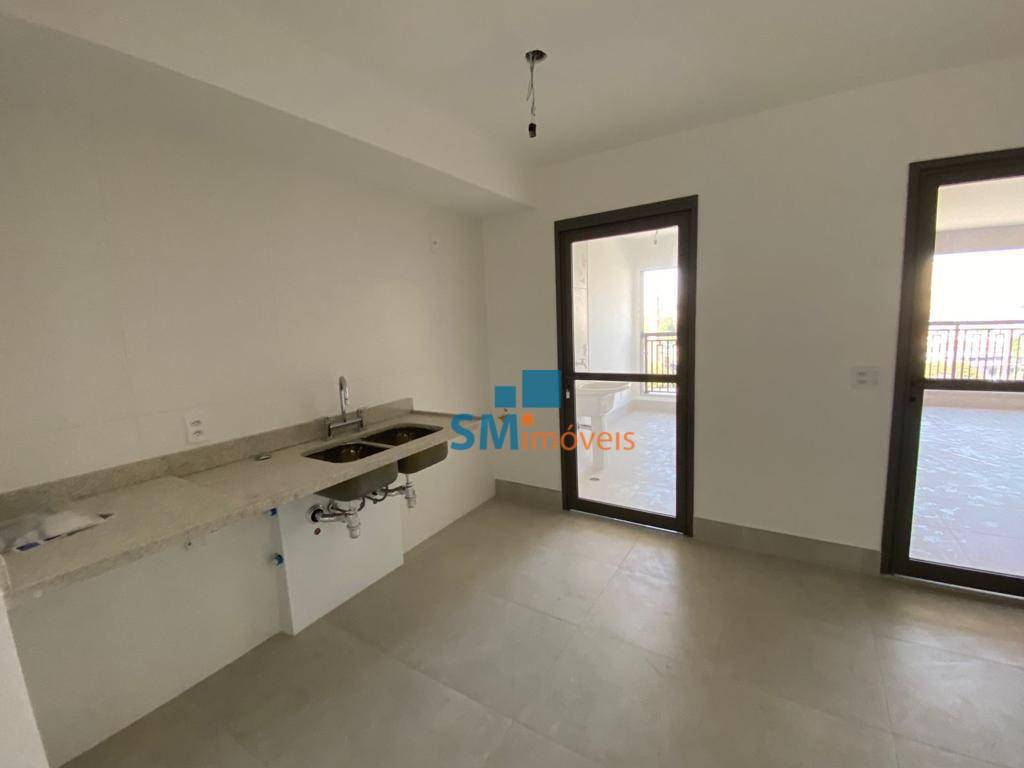 Apartamento à venda com 3 quartos, 147m² - Foto 7