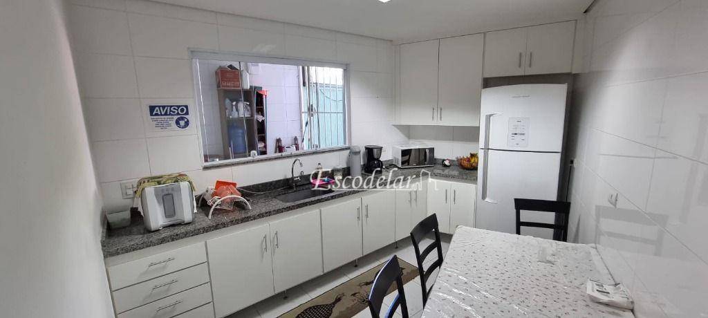 Sobrado à venda com 3 quartos, 297m² - Foto 4