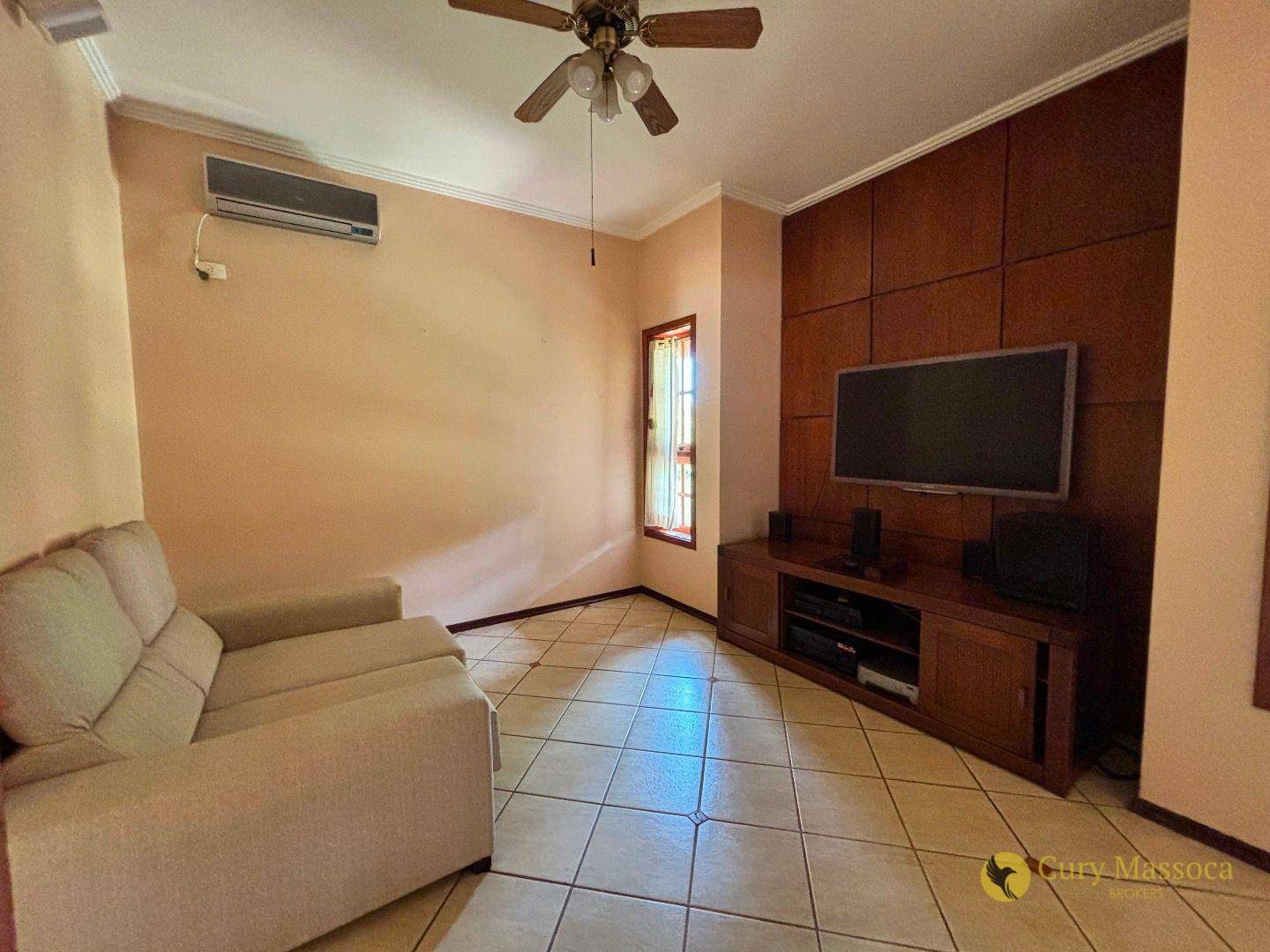 Casa de Condomínio à venda e aluguel com 3 quartos, 350m² - Foto 37