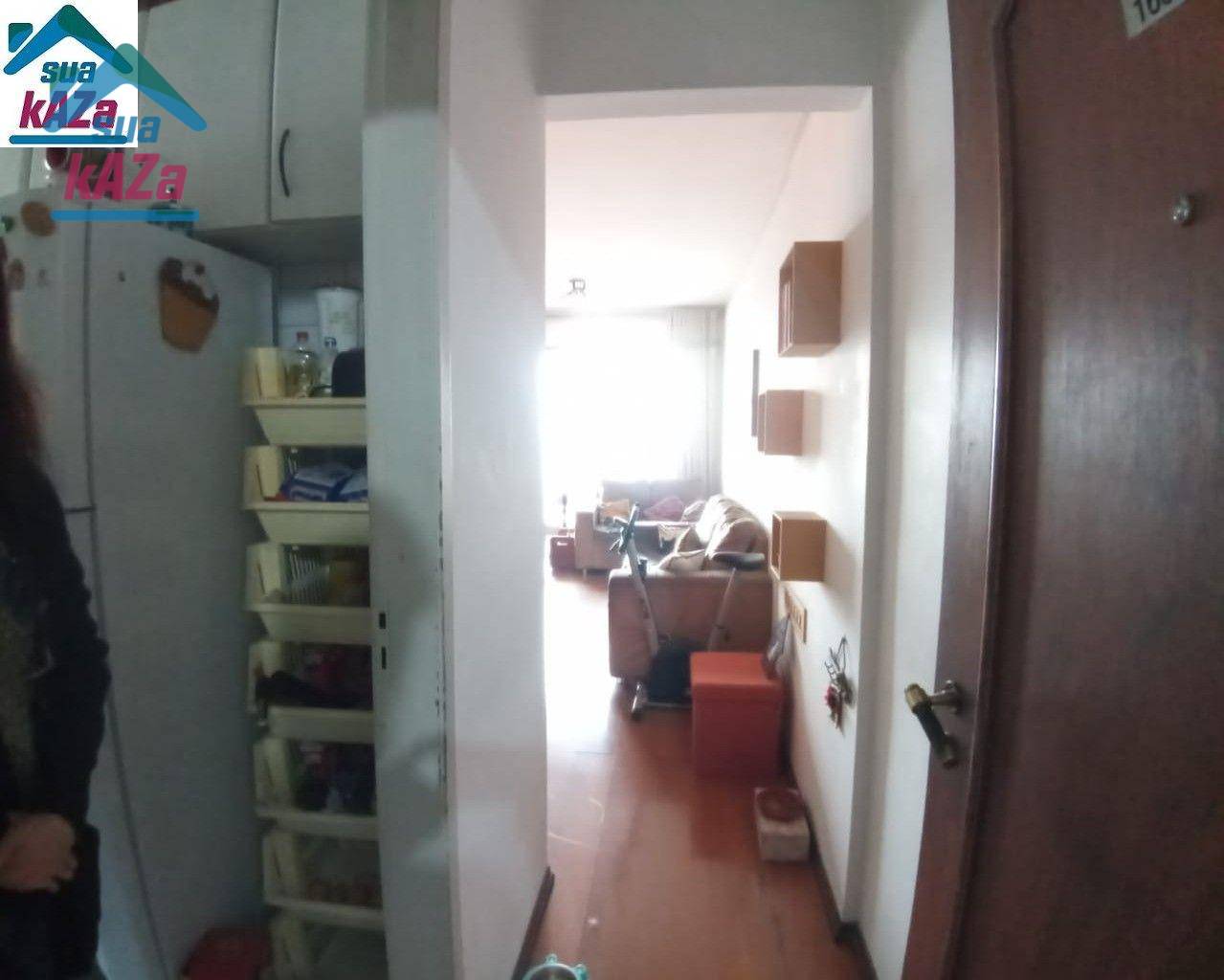 Apartamento à venda com 3 quartos, 75m² - Foto 21