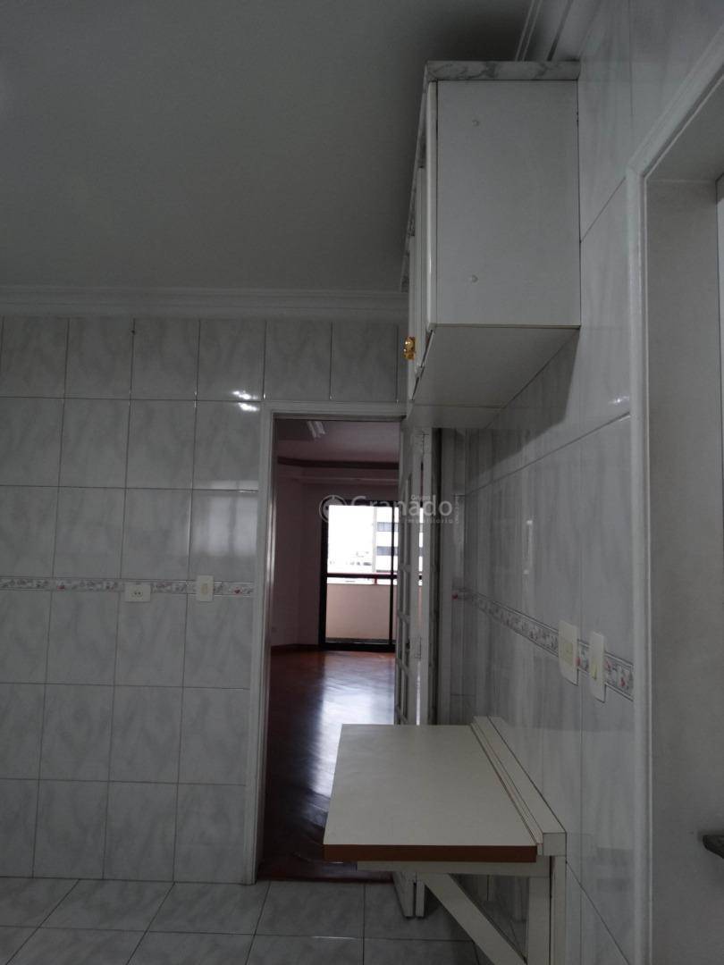 Apartamento à venda com 3 quartos, 132m² - Foto 44