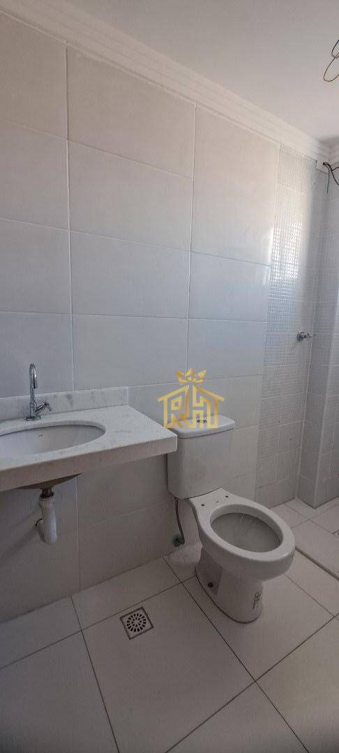 Apartamento à venda com 2 quartos, 81m² - Foto 2