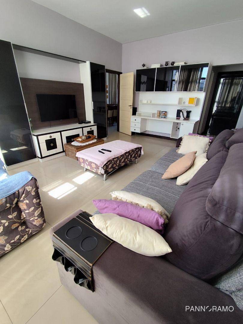 Apartamento, 3 quartos, 100 m² - Foto 2