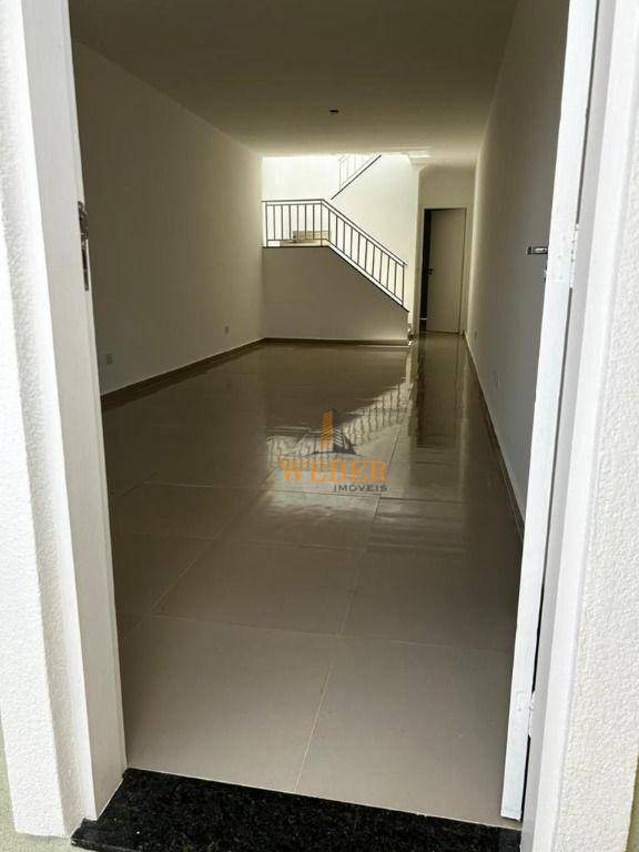 Sobrado à venda com 3 quartos, 162m² - Foto 6