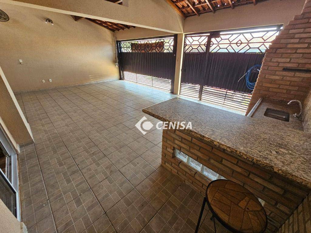 Casa à venda com 3 quartos, 140m² - Foto 7