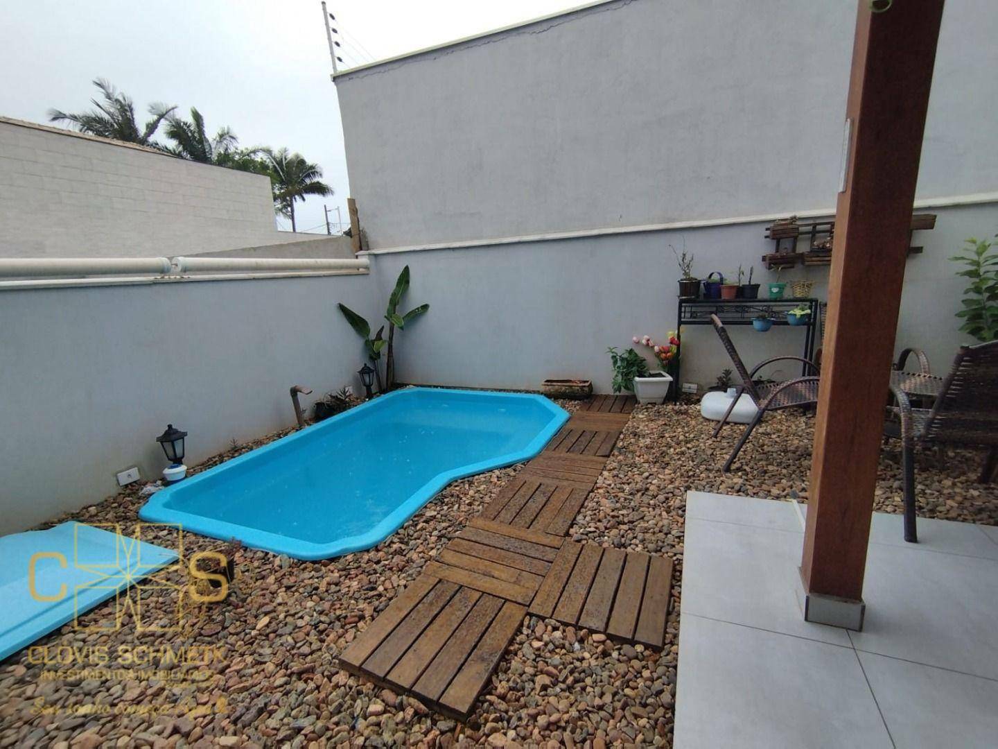 Casa à venda com 3 quartos, 85m² - Foto 18