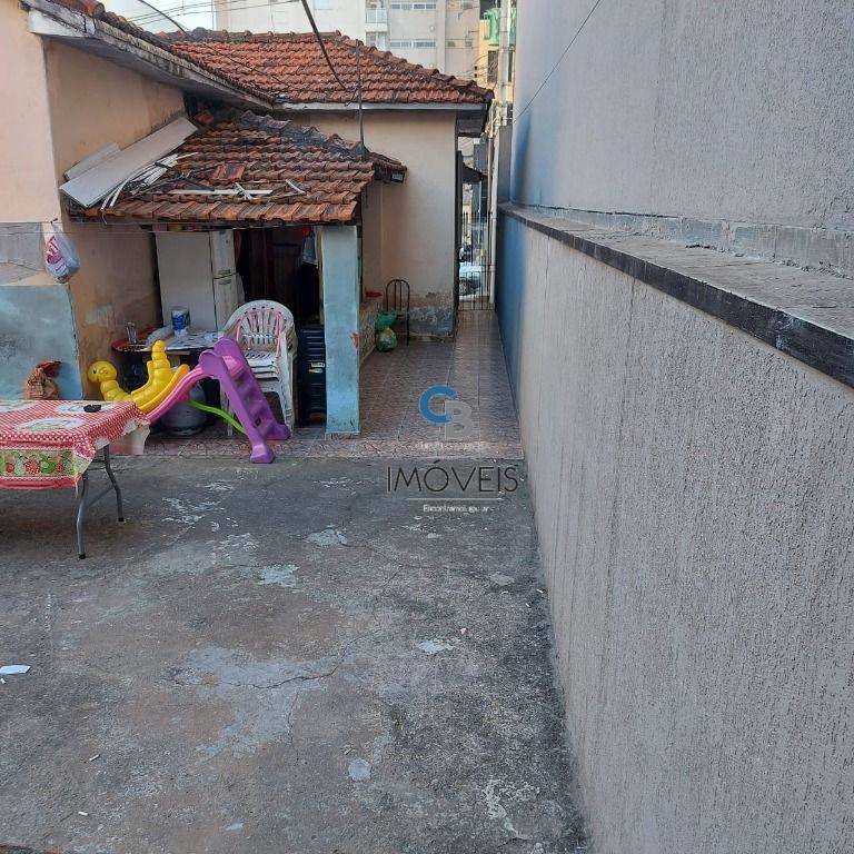 Casa à venda com 2 quartos, 240m² - Foto 6