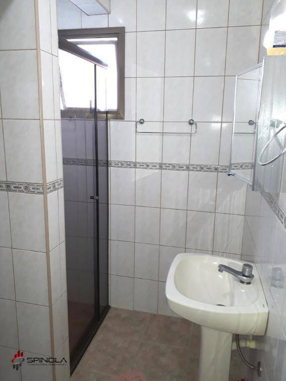 Apartamento à venda com 3 quartos, 180m² - Foto 32