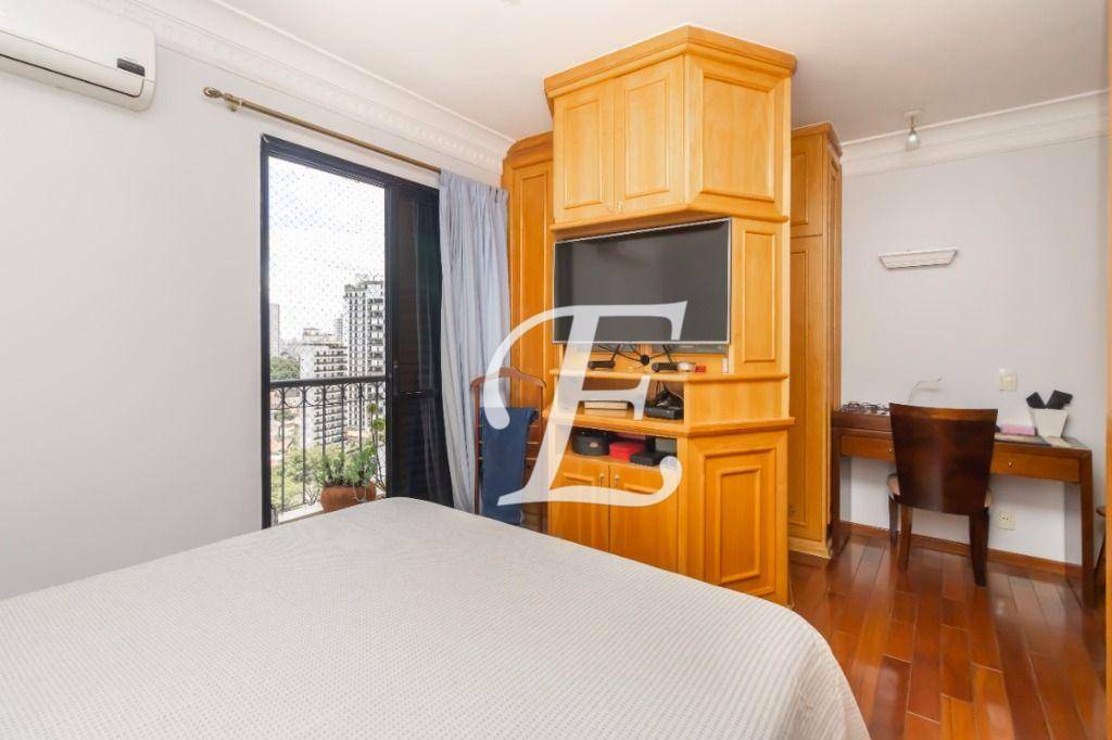 Apartamento à venda com 3 quartos, 142m² - Foto 19