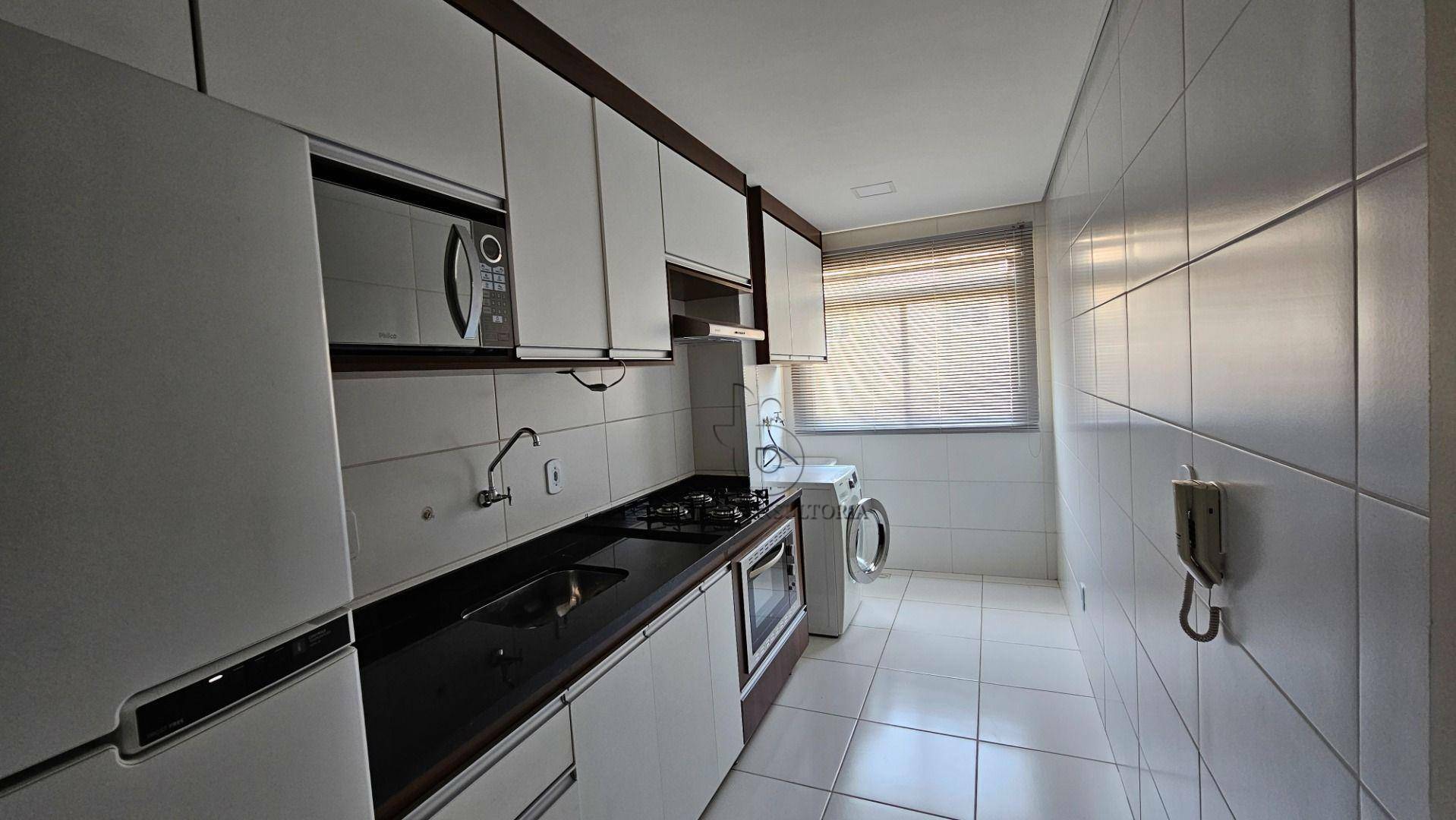 Apartamento para alugar com 2 quartos, 49m² - Foto 4