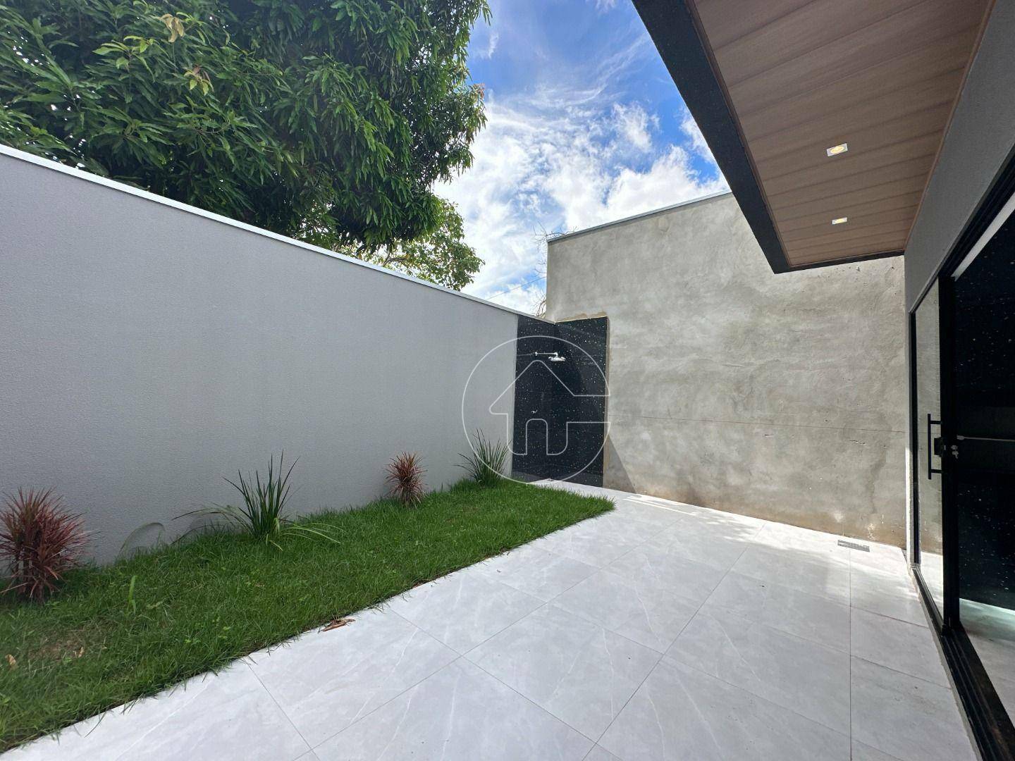 Casa à venda com 3 quartos, 150m² - Foto 9