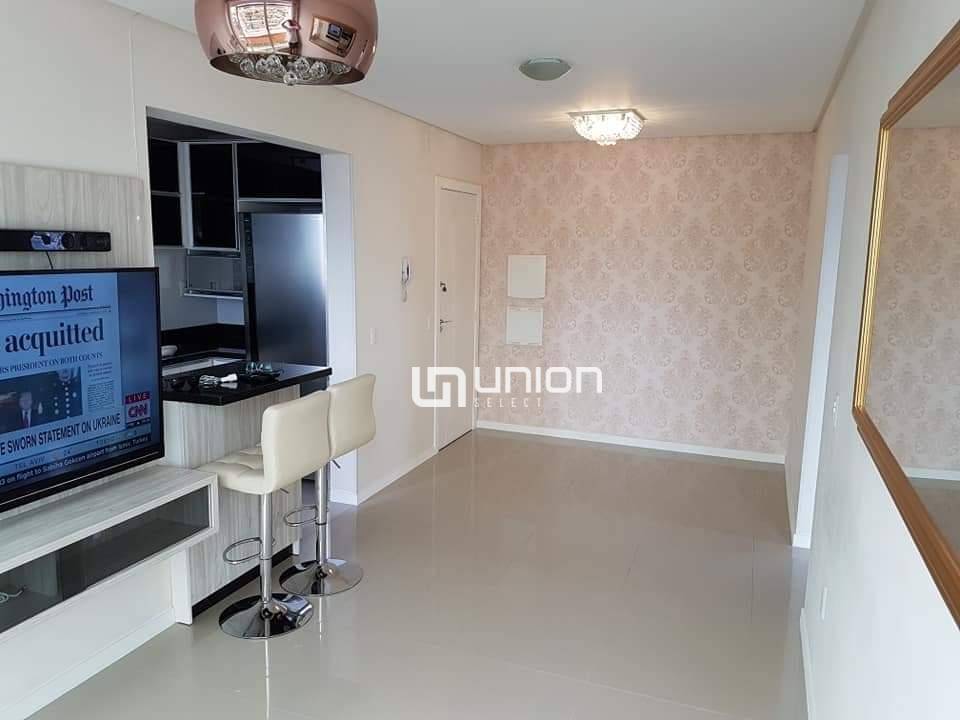 Apartamento à venda com 2 quartos, 83m² - Foto 2