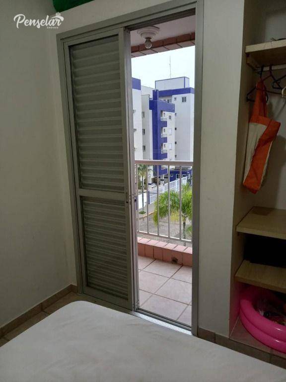 Apartamento à venda com 2 quartos, 95m² - Foto 18