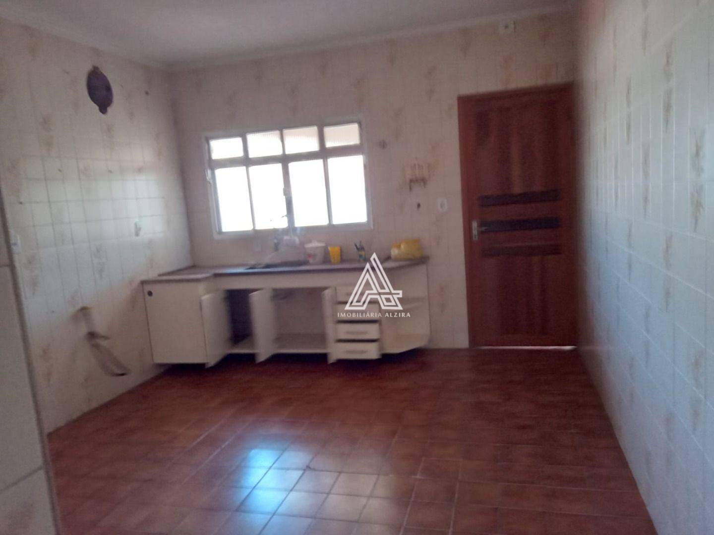 Sobrado à venda com 2 quartos, 300m² - Foto 6