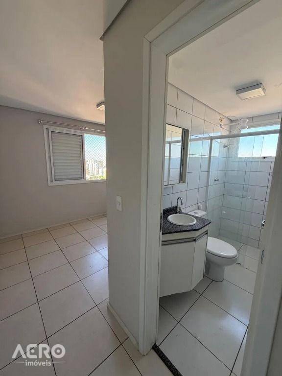 Apartamento à venda com 2 quartos, 61m² - Foto 15