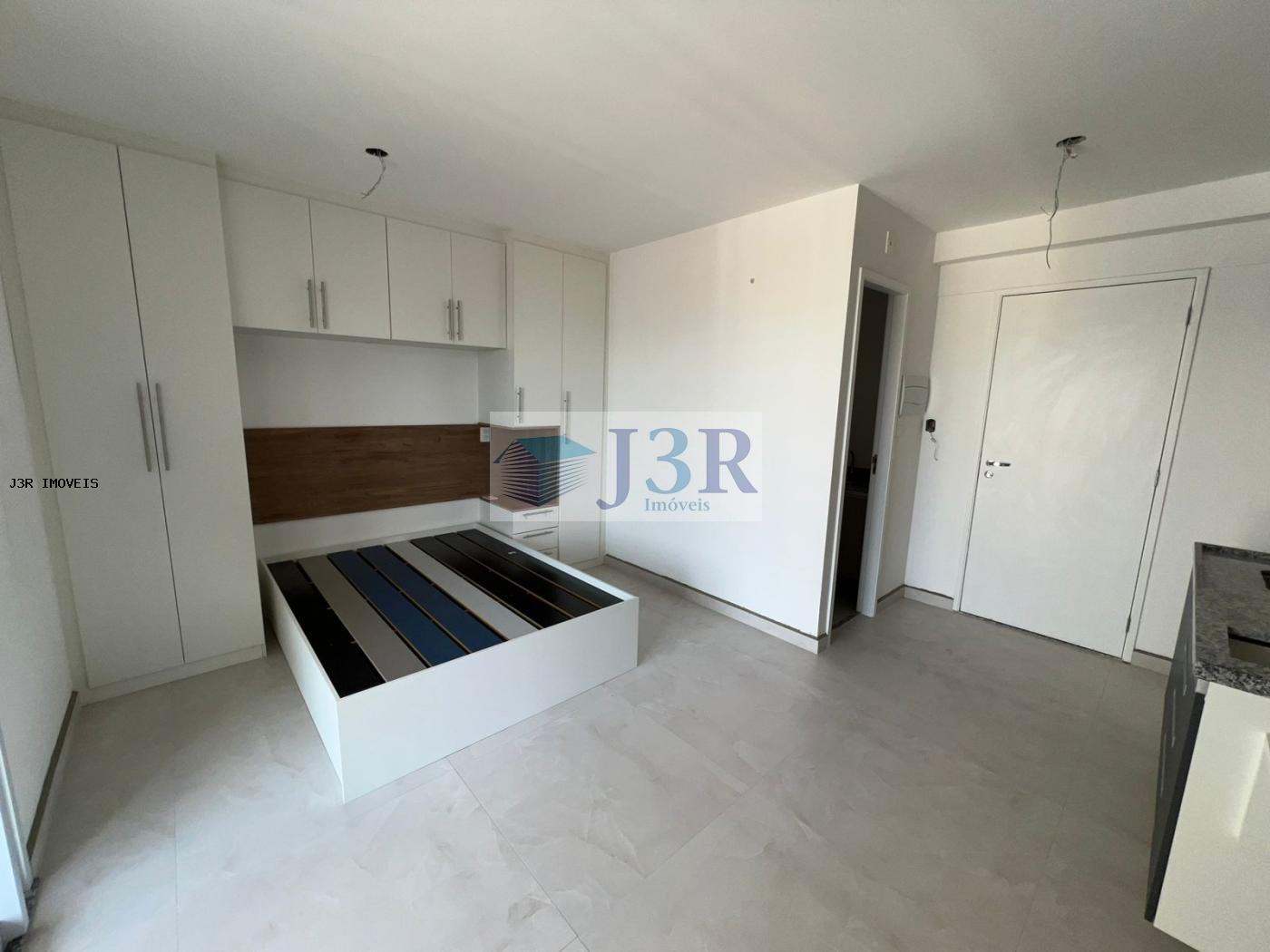 Apartamento para alugar com 1 quarto, 30m² - Foto 1