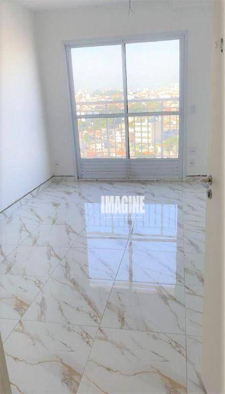 Apartamento à venda com 1 quarto, 24m² - Foto 1