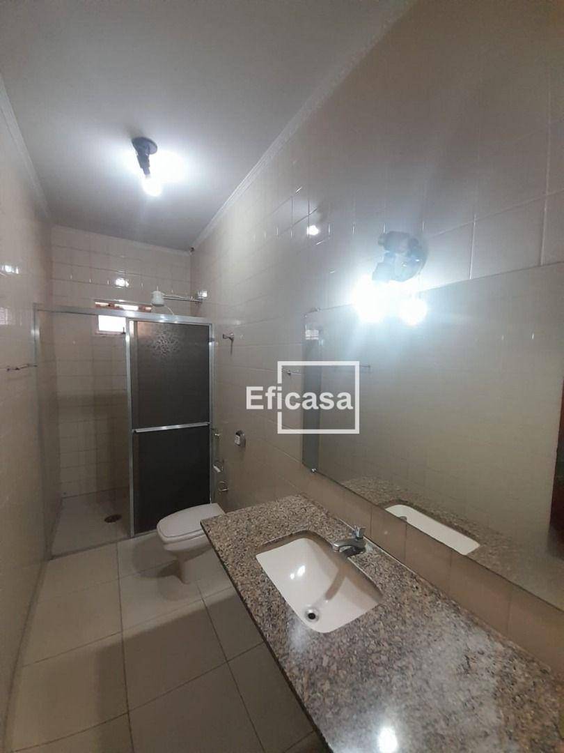 Casa à venda com 2 quartos, 230m² - Foto 14