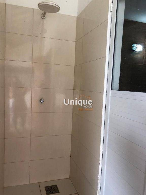 Casa de Condomínio à venda com 3 quartos, 70m² - Foto 18