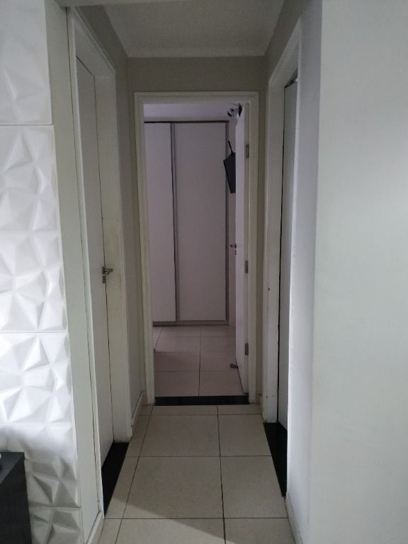 Apartamento à venda com 2 quartos, 60m² - Foto 7