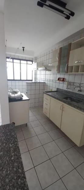 Apartamento à venda com 1 quarto, 49m² - Foto 2