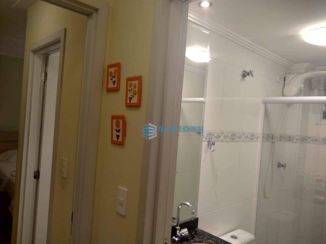 Apartamento à venda com 2 quartos, 60m² - Foto 14