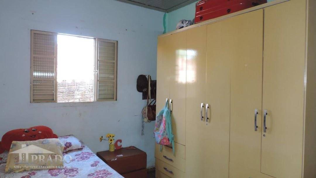 Casa à venda com 3 quartos, 90m² - Foto 8