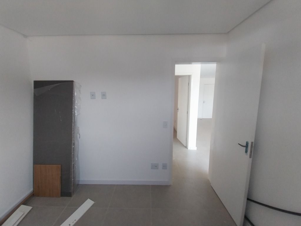 Apartamento para alugar com 2 quartos, 70m² - Foto 24