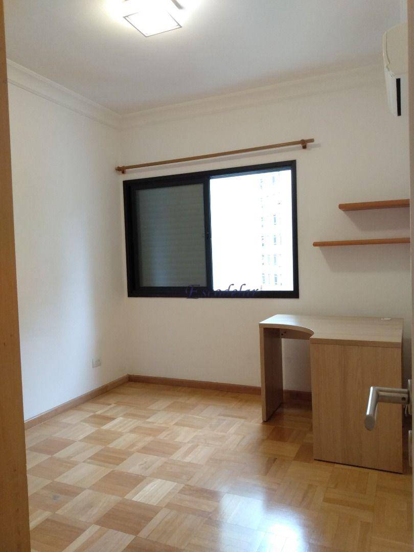 Apartamento à venda com 4 quartos, 202m² - Foto 7