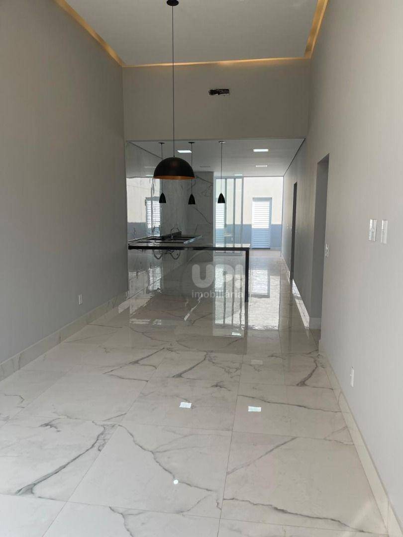 Casa de Condomínio à venda com 3 quartos, 140m² - Foto 4