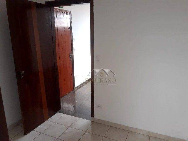 Casa à venda e aluguel com 3 quartos, 159m² - Foto 8