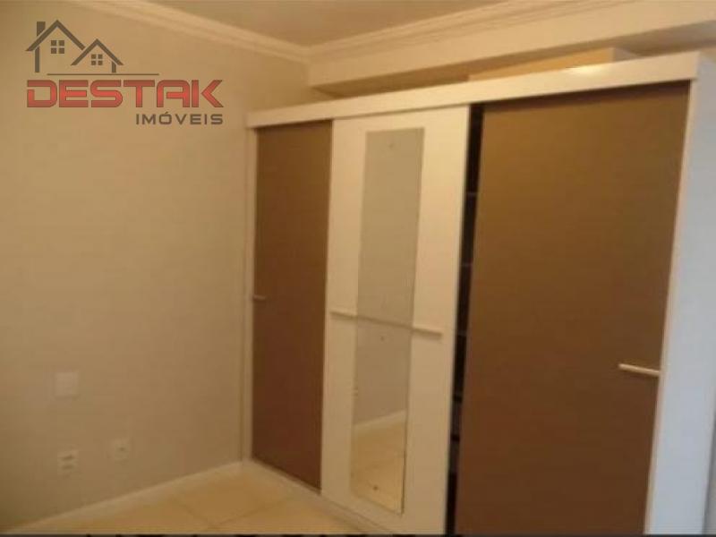 Apartamento à venda com 3 quartos, 111m² - Foto 12