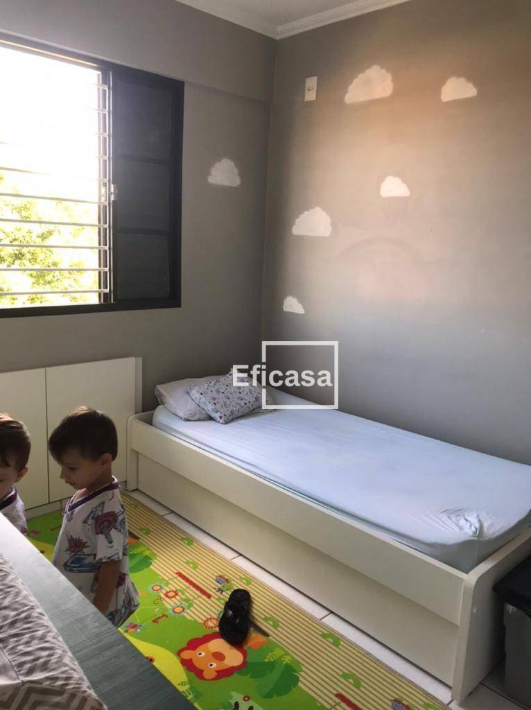 Apartamento à venda com 2 quartos, 63m² - Foto 4