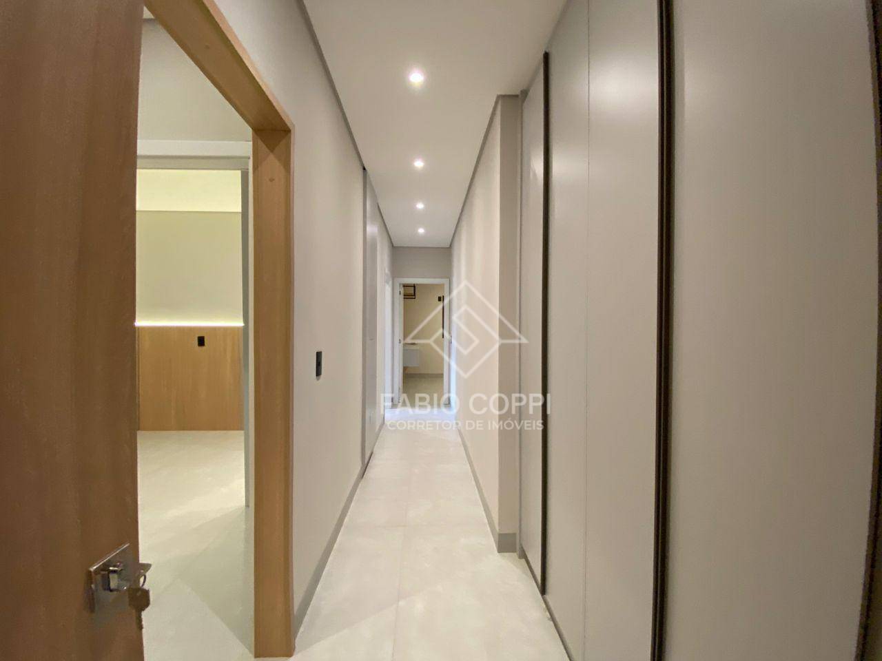 Casa de Condomínio à venda com 4 quartos, 261m² - Foto 11