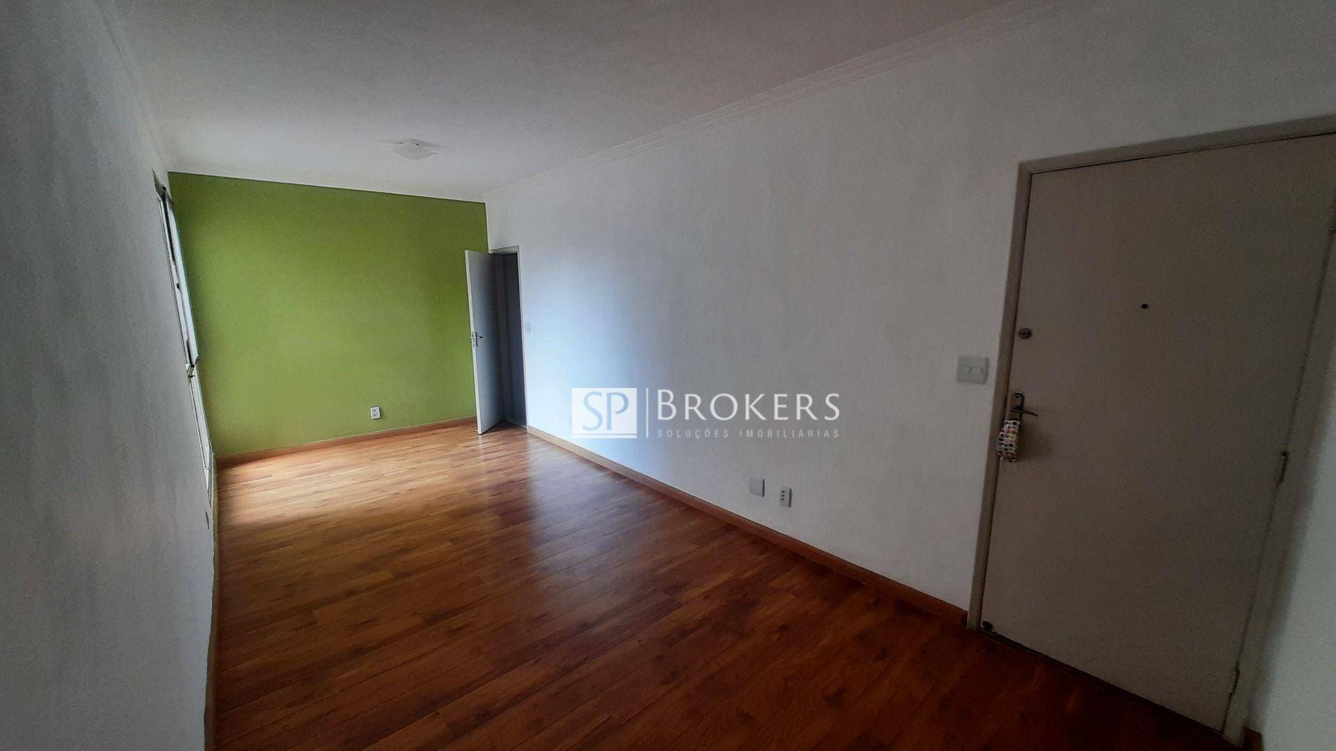 Apartamento à venda com 2 quartos, 70m² - Foto 2