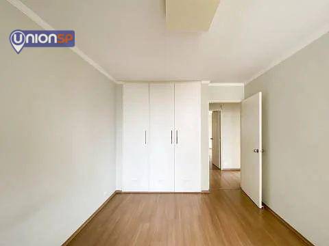 Apartamento à venda com 3 quartos, 158m² - Foto 3