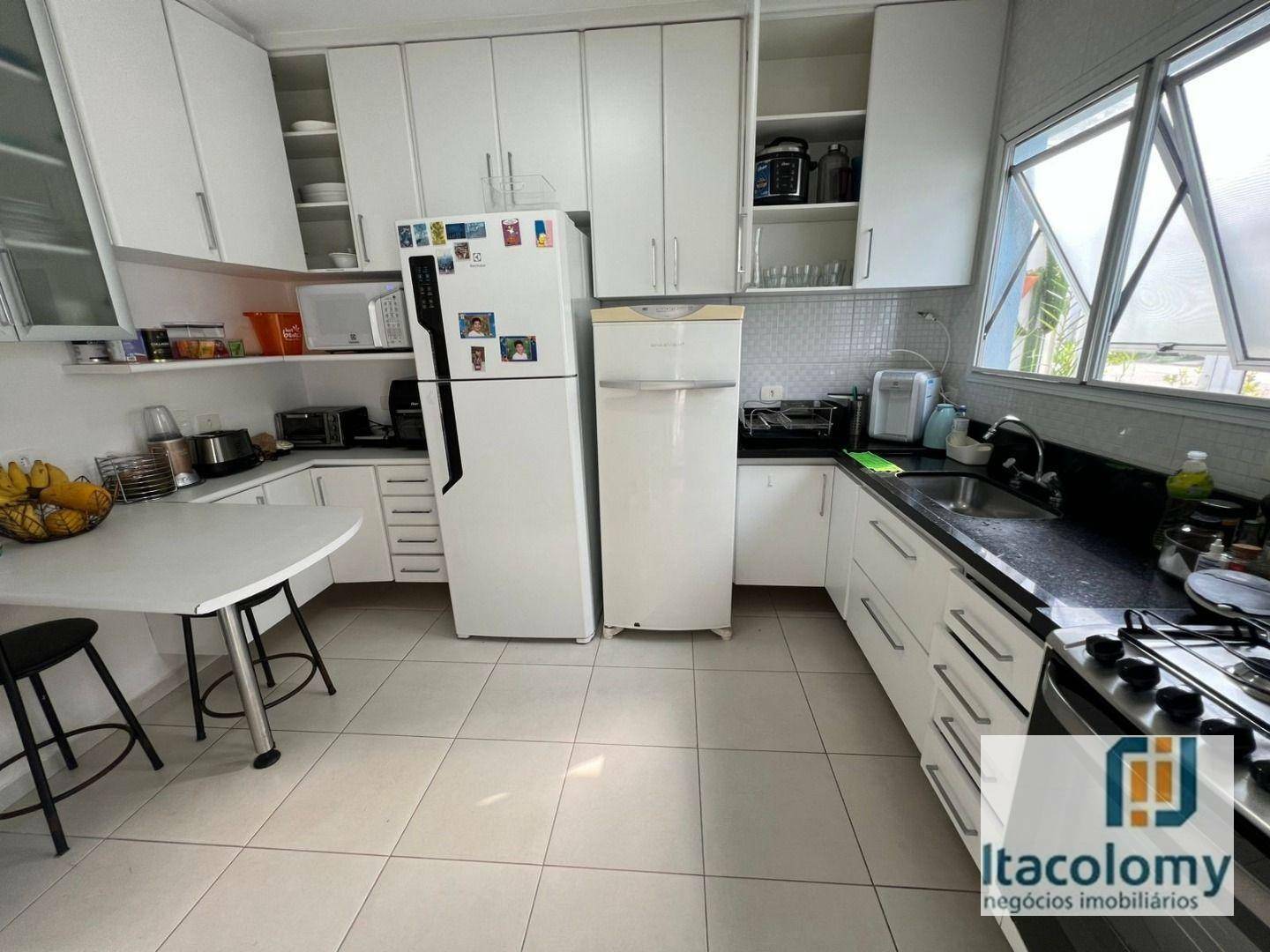 Casa de Condomínio à venda com 3 quartos, 180m² - Foto 6