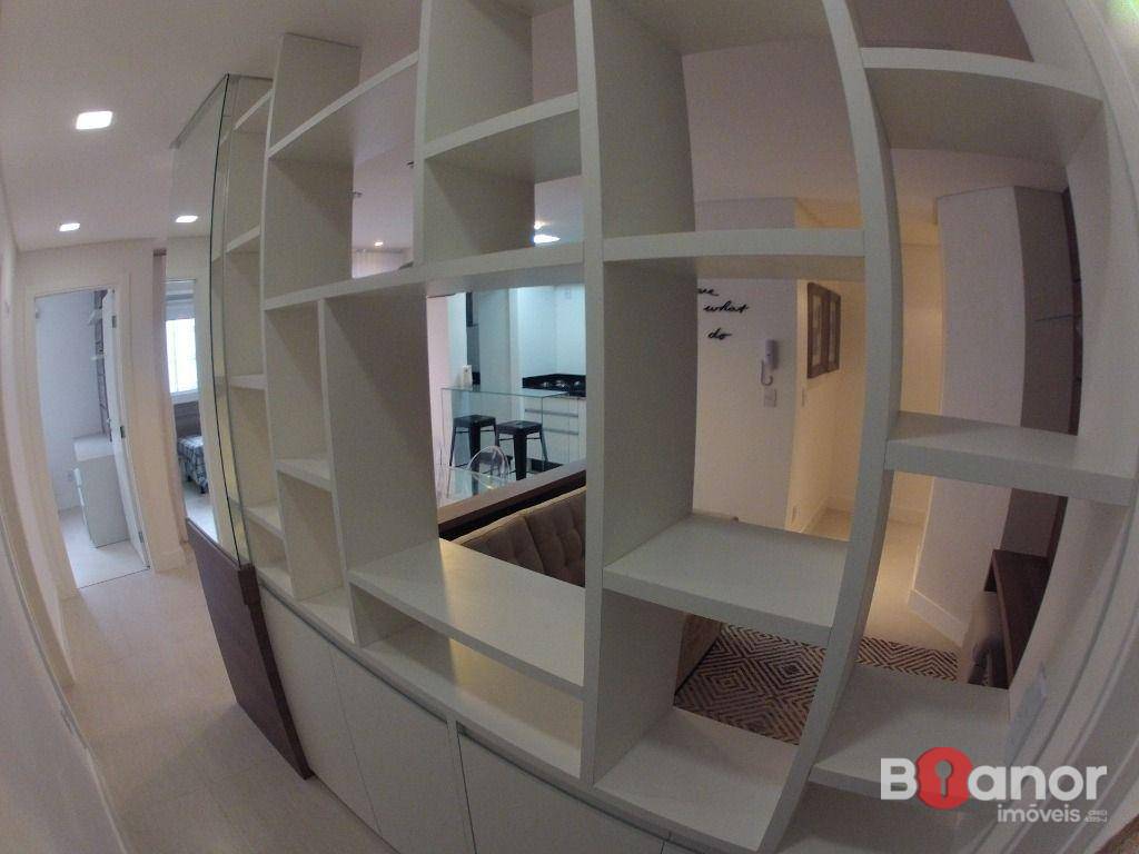 Apartamento à venda com 3 quartos, 82m² - Foto 3