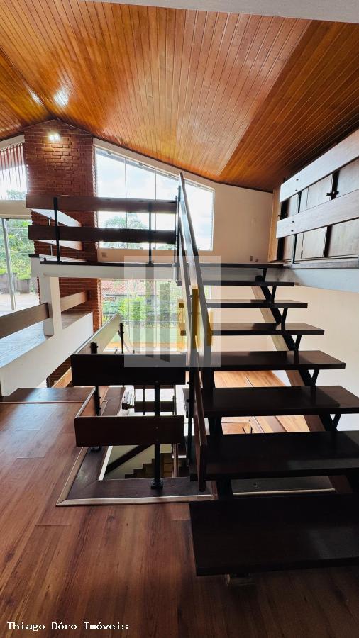 Casa à venda com 4 quartos, 840m² - Foto 15