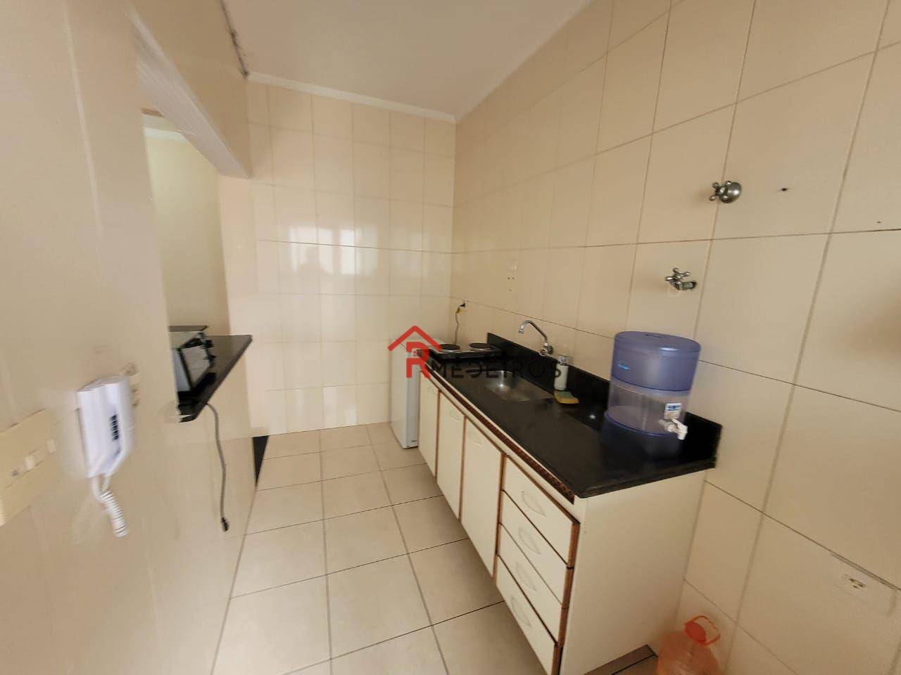 Apartamento à venda com 1 quarto, 56m² - Foto 8