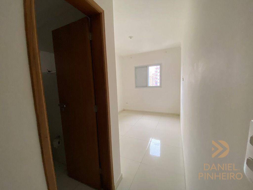 Apartamento à venda com 2 quartos, 67m² - Foto 18