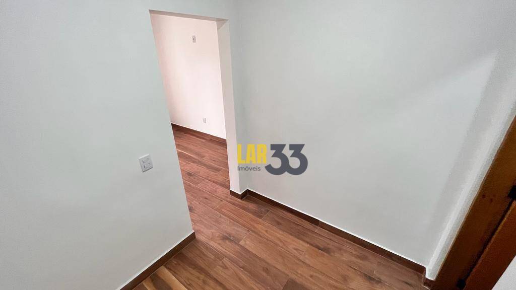 Casa de Condomínio à venda com 4 quartos, 200m² - Foto 18