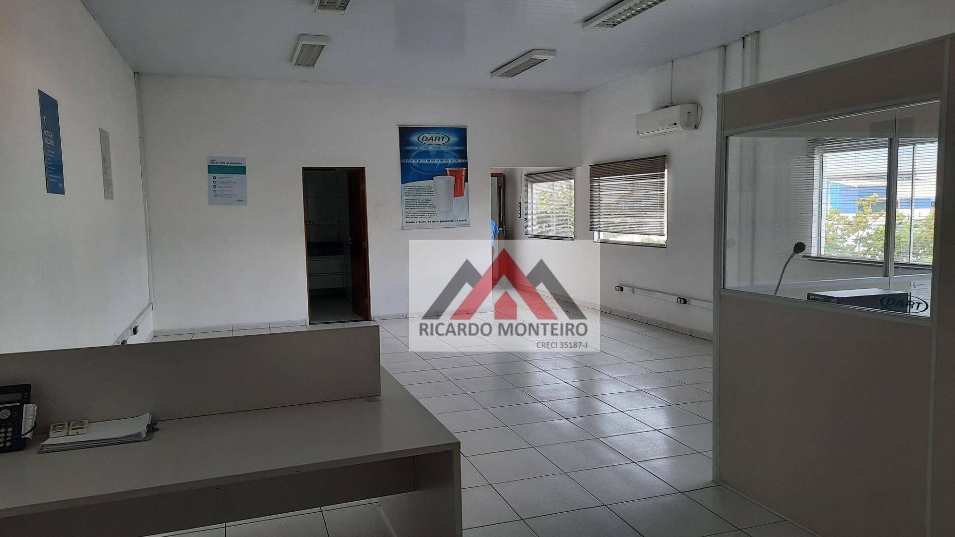 Depósito-Galpão-Armazém à venda e aluguel, 7580m² - Foto 19